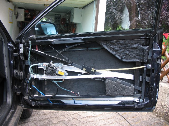 http://www.herzogis.de/Forum/Tuer/2005-06-11/12.jpg