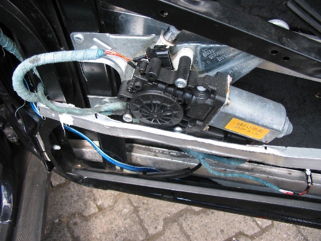 http://www.herzogis.de/Forum/Tuer/2005-06-11/13.jpg